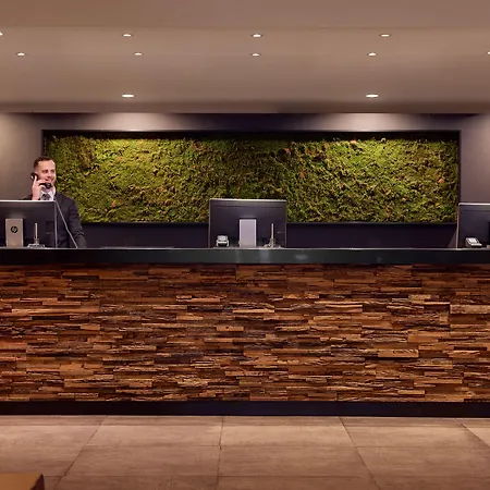 ホテル Der Valk - Nijmegen 4*