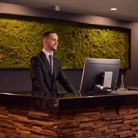 Отель Der Valk - Nijmegen 4*